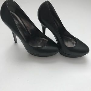 🆄🅴🅲 Charles David platform heels